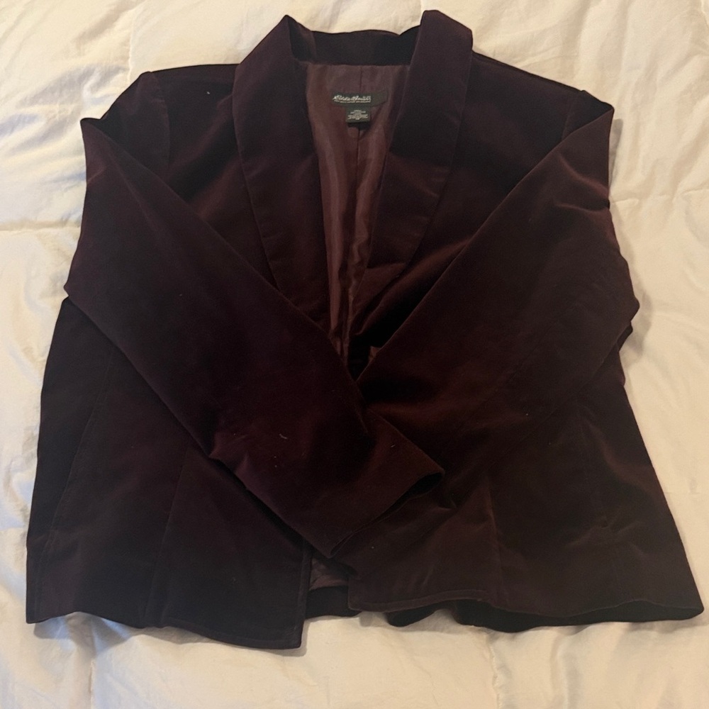 Eddie Bauer Women's Velvet Blazer - Rich Burgundy
